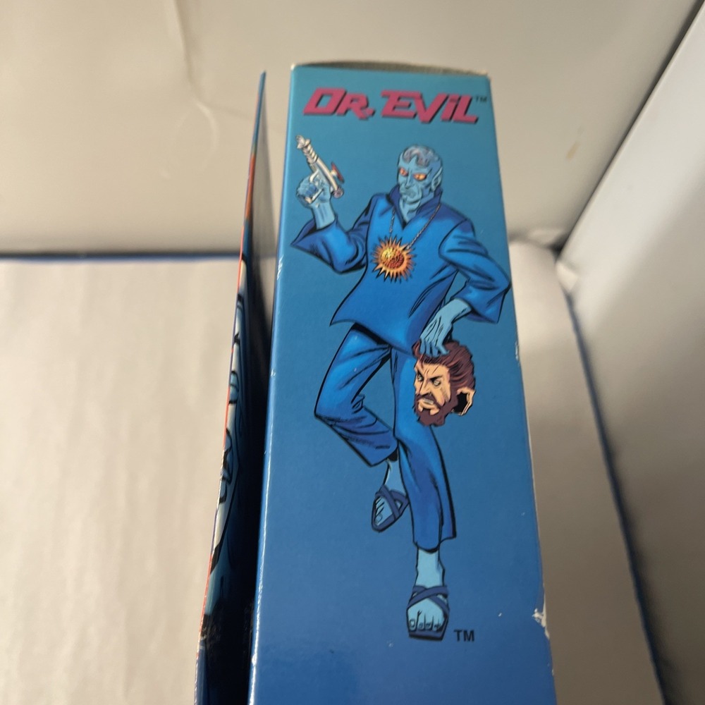 DR. EVIL Captain Action Arch Enemy Playing Mantis Villain Series New 1998 - Picture 10 of 16